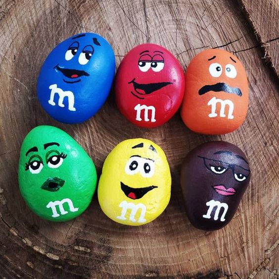 m&m kamínky