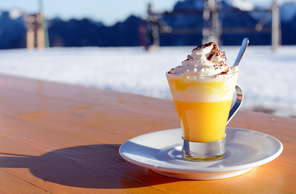 bombardino v pohárku