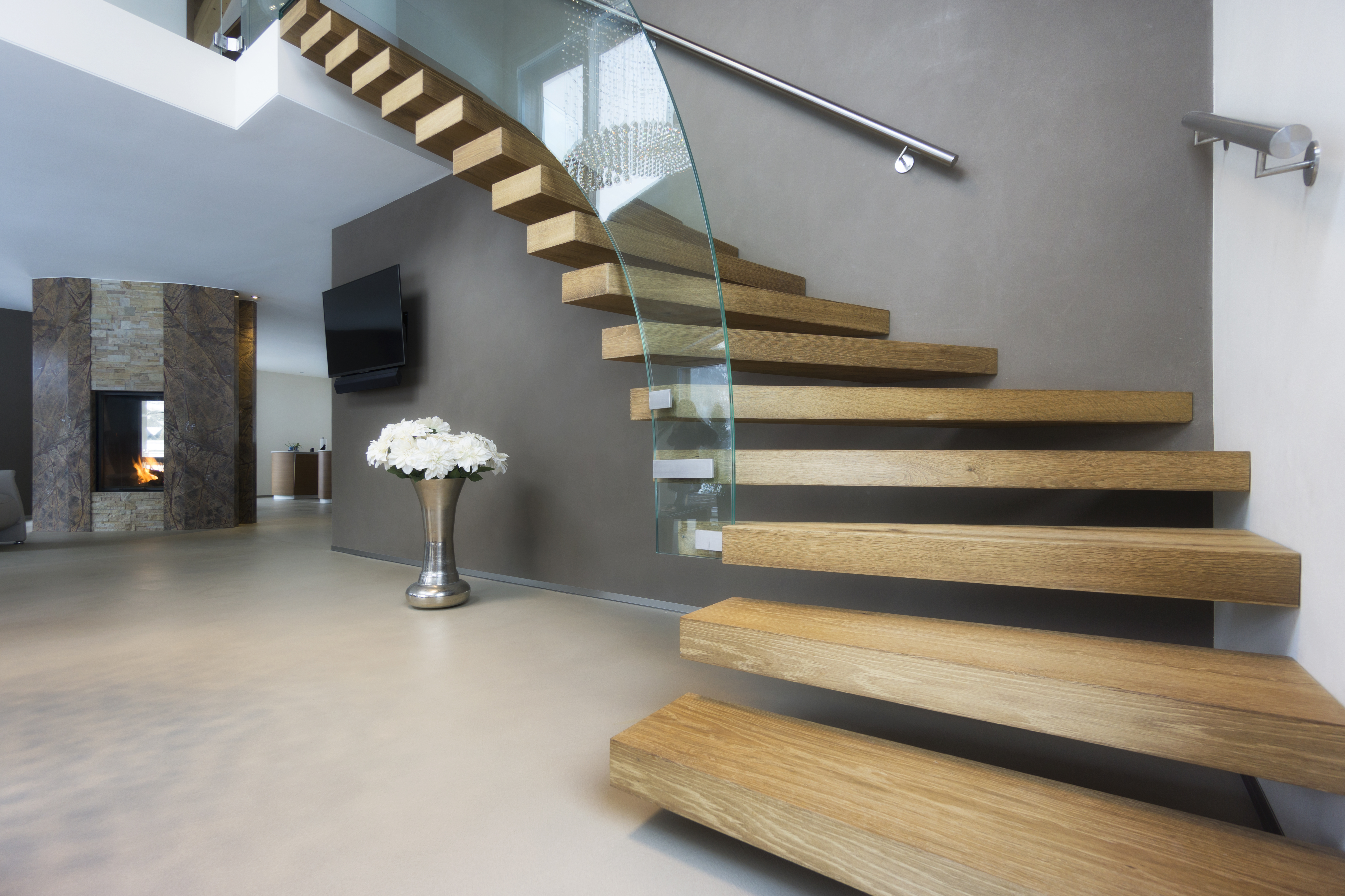 luxusní točité schodiště