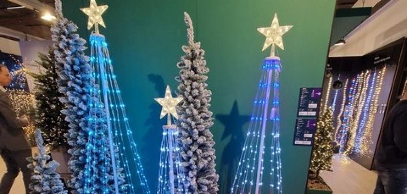 světelné vánoční stromečky
