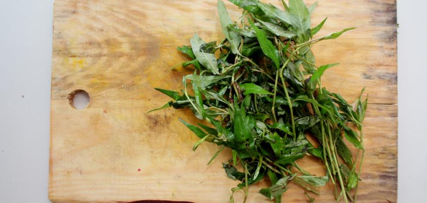 rdesno vonné na prkénku