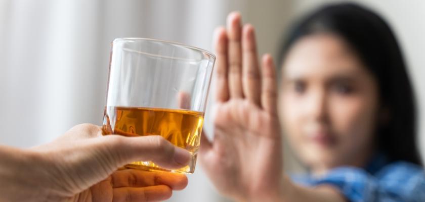 odmítnutí alkoholu