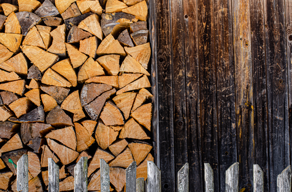 dřevo na topení