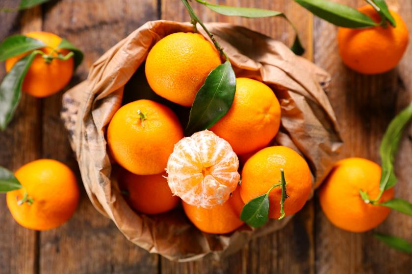 oloupaná mandarinka