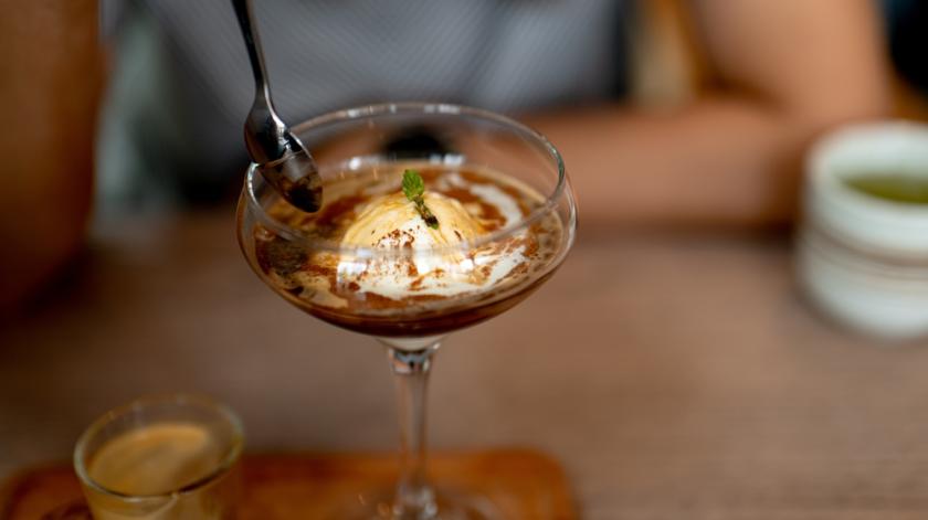 affogato na vysoké nožce